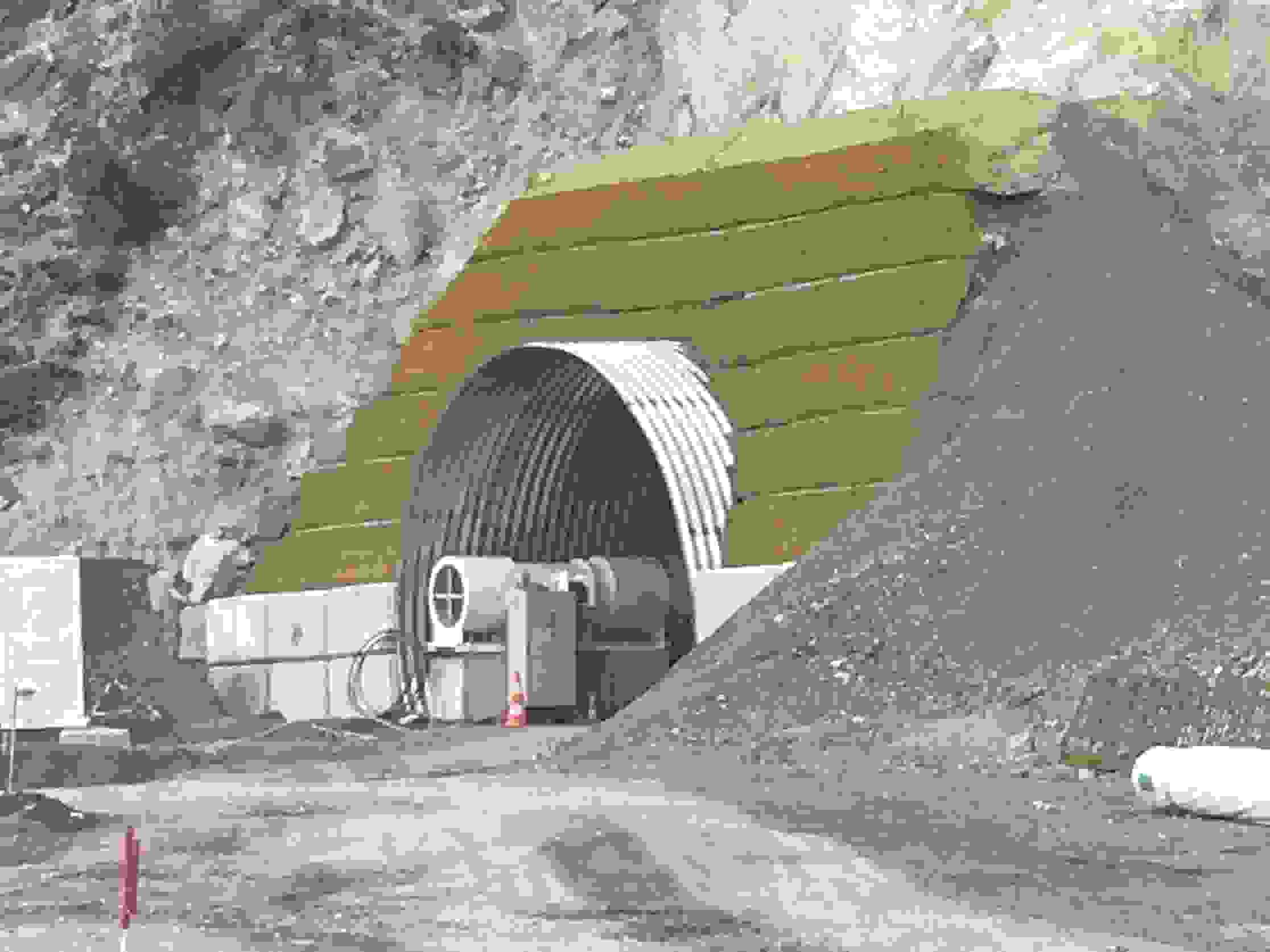 Steinschlagschutztunnel Carrières d'Arvel