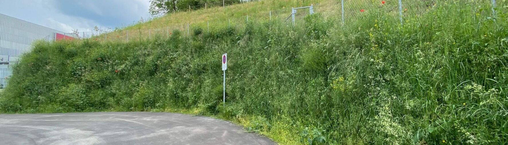 Durabilité Systèmes de soutènement en terrain armé / Stabilisation d’accotements Durabilité Systèmes de soutènement en terrain armé / Stabilisation d’accotements